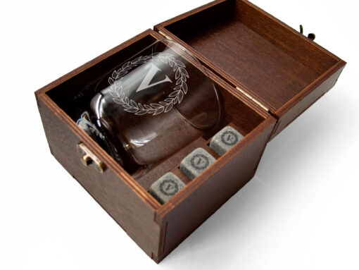 Охлаждающие камни + стакан для виски с гравировкой в подарок