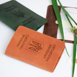 Классическая кожаная обложка на паспорт на заказ